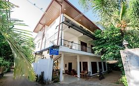 Suwani Pinnawala Homestay