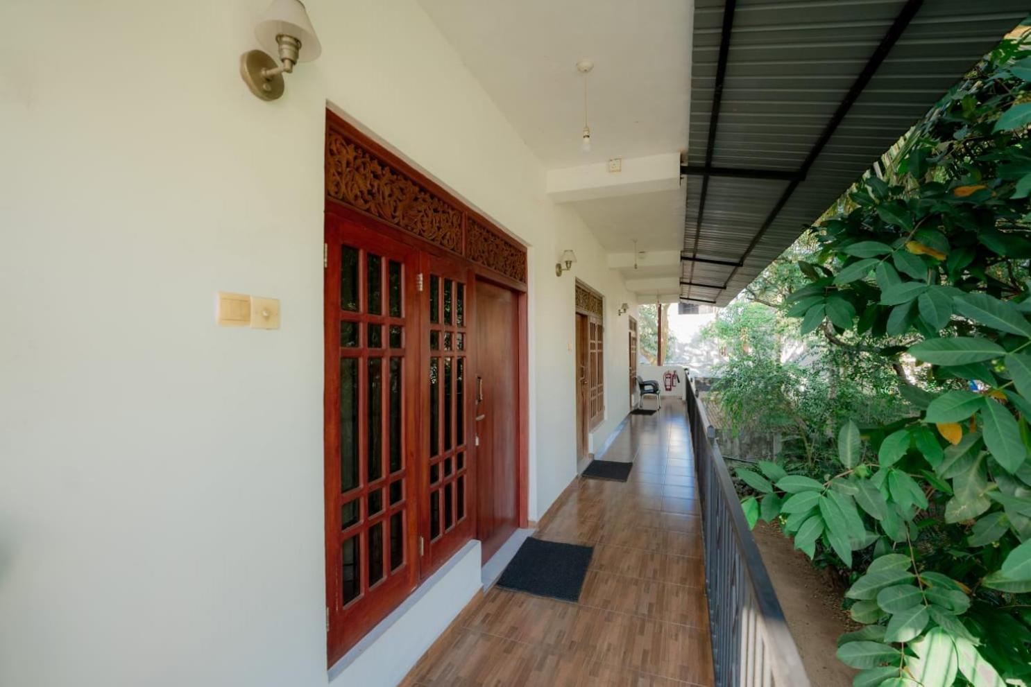 Suwani Pinnawala Homestay Экстерьер фото